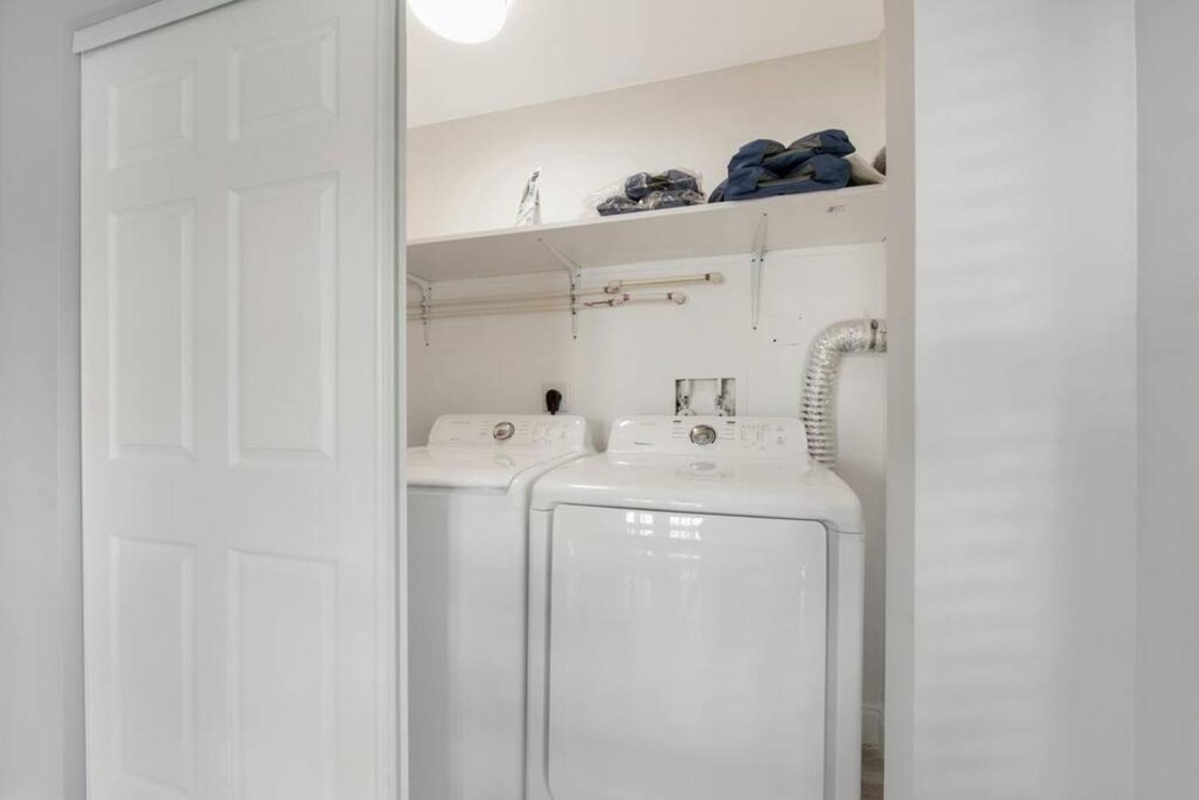 Lake House Unit 1 By Pmi ديفي المظهر الخارجي الصورة