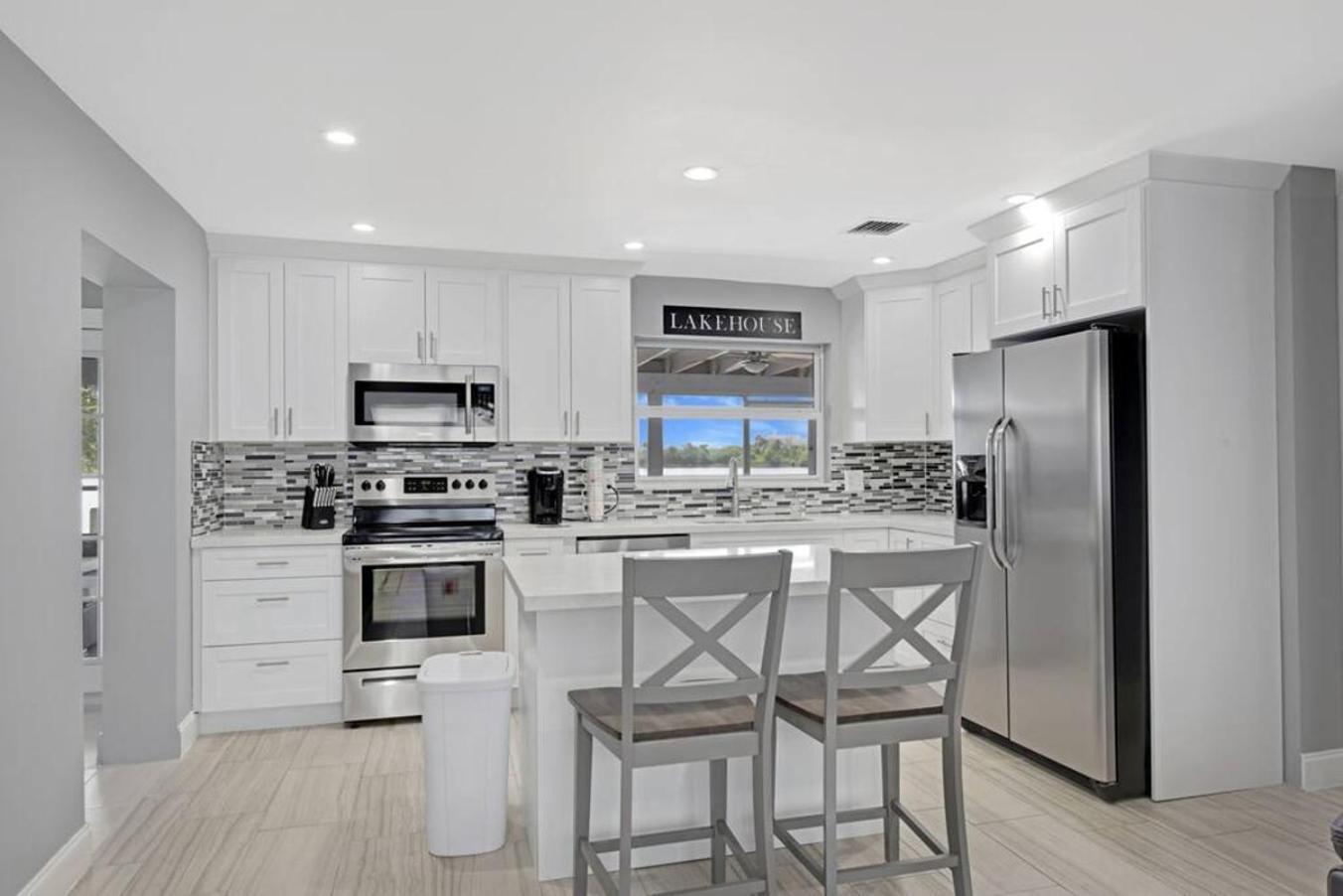 Lake House Unit 1 By Pmi ديفي المظهر الخارجي الصورة